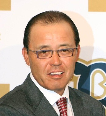 岡田新監督で阪神はどう変わる？　「選手に言い訳させない」「守備はものすごく細かくやり直す」…元コーチ持論