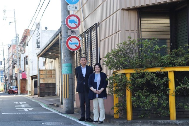 チーリン製菓本社